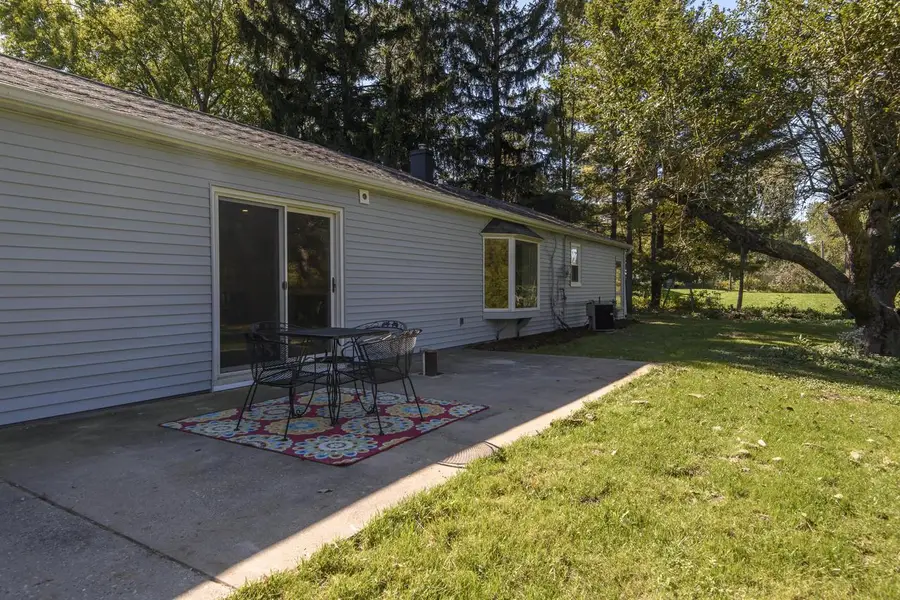 1428 Fiesta LANE, Mequon, WI 53092 - #3