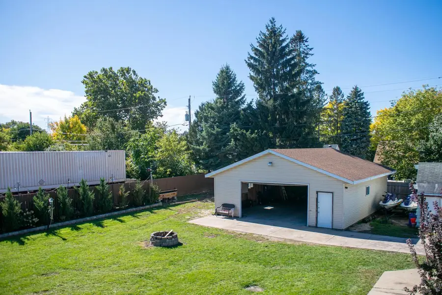 945 W Waterford AVENUE, Milwaukee, WI 53221 - #3