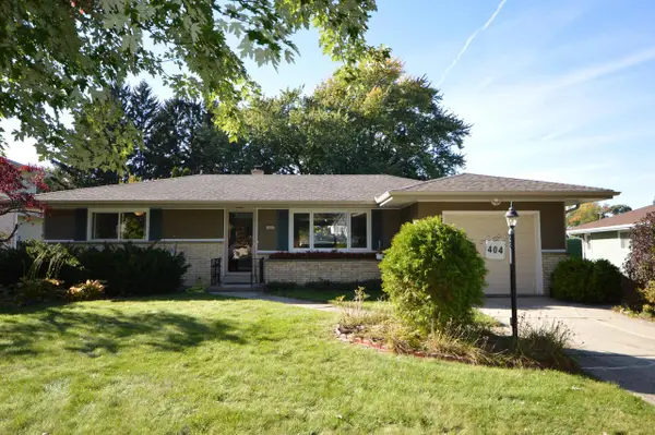 404 Willow LANE, South Milwaukee, WI 53172