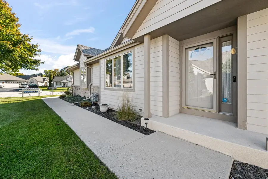 N161W18939 Oakland DRIVE, Jackson, WI 53037 - #3