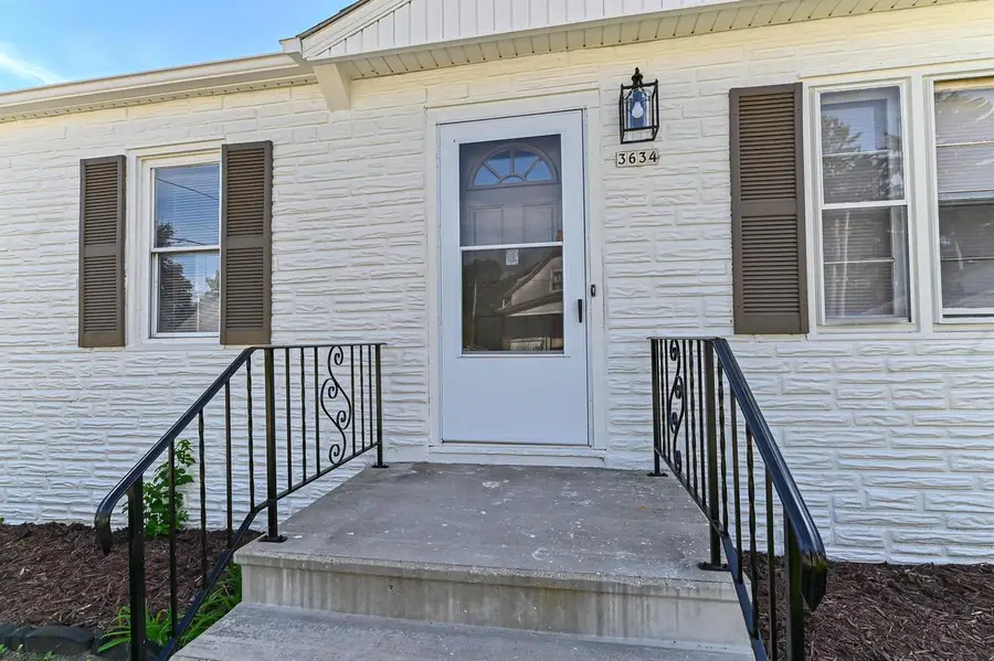 3634 S 1st PLACE, Milwaukee, WI 53207 - #2