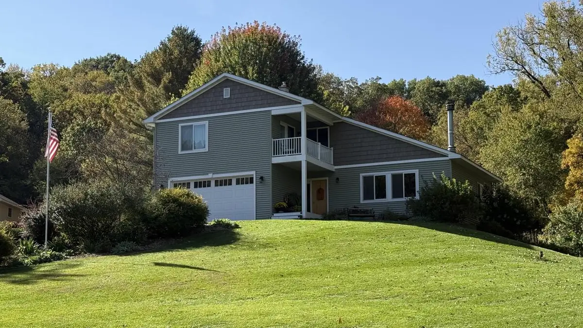 N5915 Park DRIVE, Onalaska, WI 54650 - #1