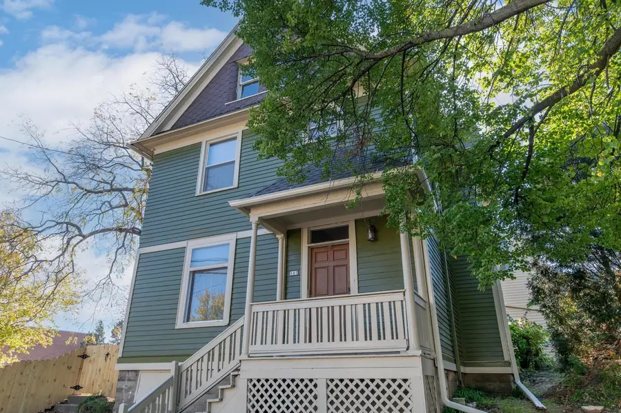 107 W Brown STREET, Milwaukee, WI 53212 - #3