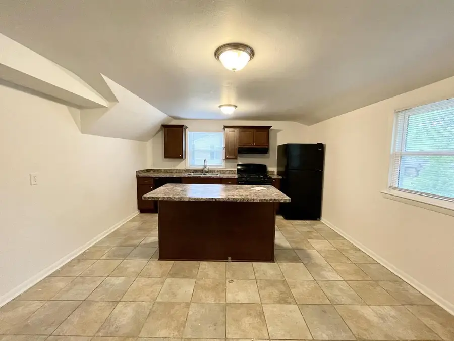 109 Brookdale DRIVE, South Milwaukee, WI 53172 - #3