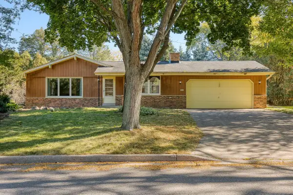 7143 Horizon DRIVE, Greendale, WI 53129