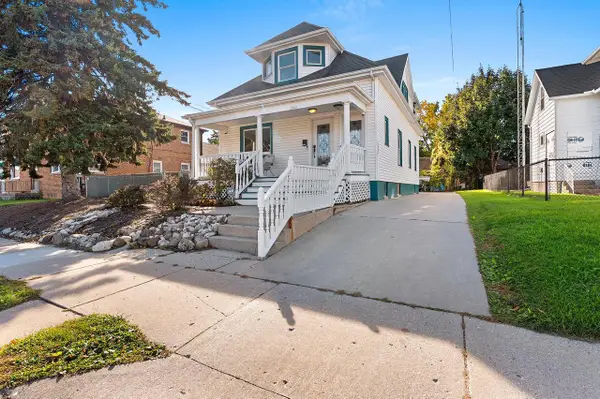 2307 Marshall STREET, Manitowoc, WI 54220