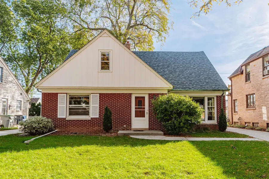 3430 N 93rd STREET, Milwaukee, WI 53222 - #2
