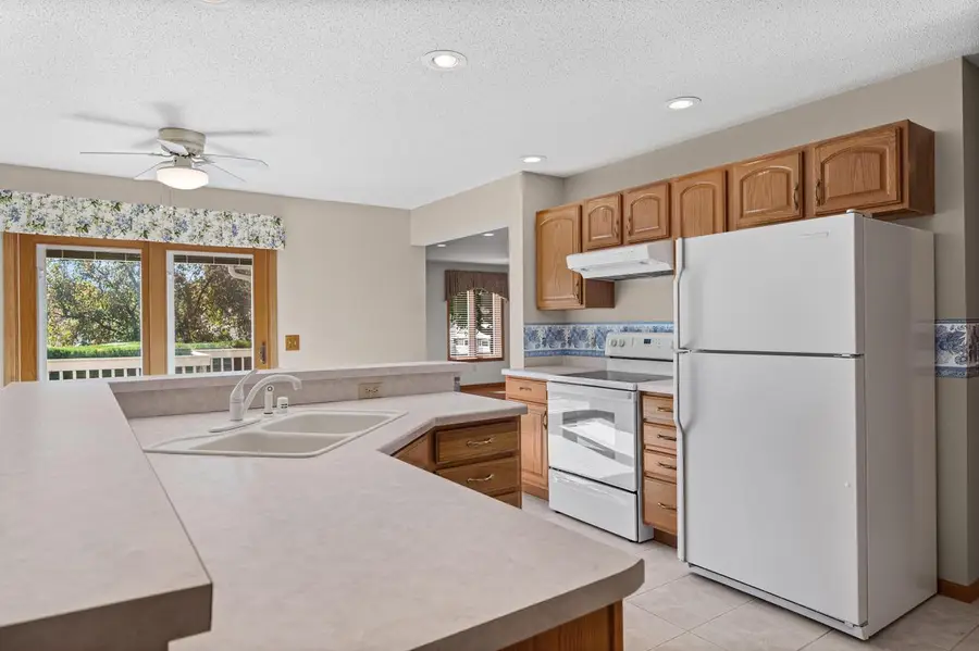 932 Garden PLACE, Onalaska, WI 54650 - #2