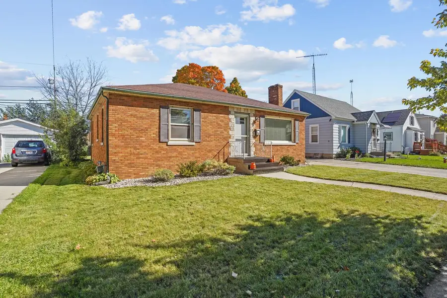 7827 23rd AVENUE, Kenosha, WI 53143 - #3