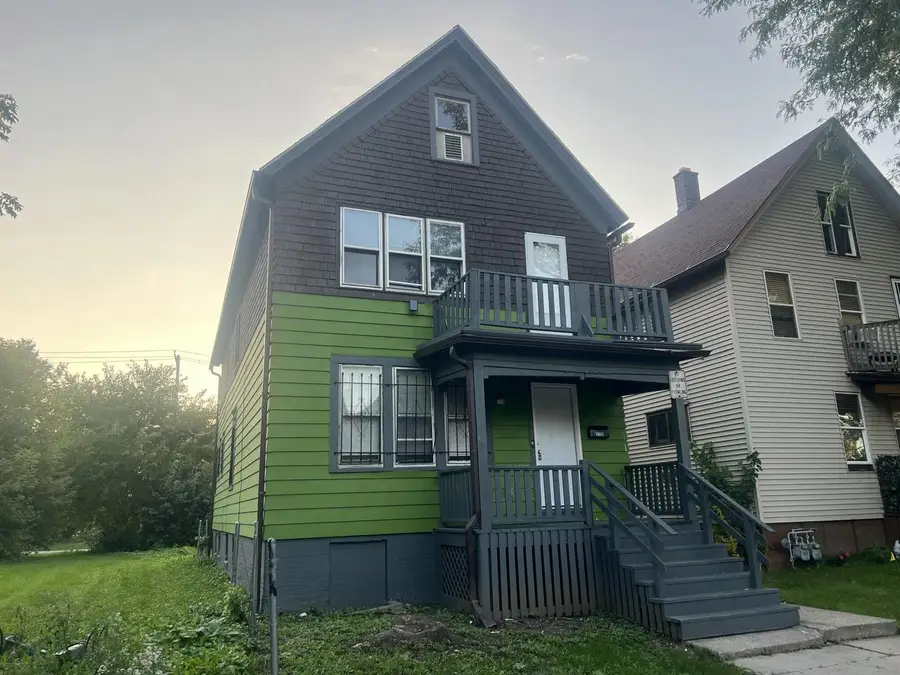 3138 N 11th STREET, Milwaukee, WI 53206 - #2