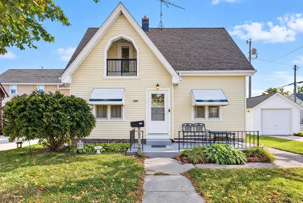 1909 S 10th STREET, Sheboygan, WI 53081 - #1