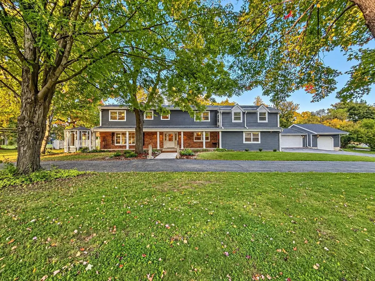 N77W22100 Wooded Hills DRIVE, Lisbon, WI 53089 - #1