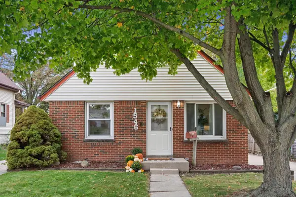 1546 S 93rd STREET, West Allis, WI 53214