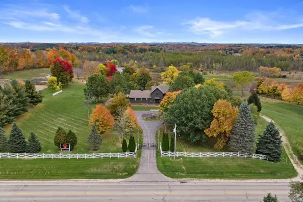 N1872 County Road P, Rubicon, WI 53078