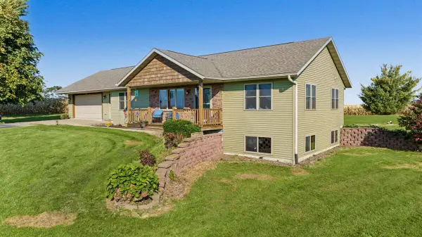 E6744 ST HWY 56, Viroqua, WI 54665