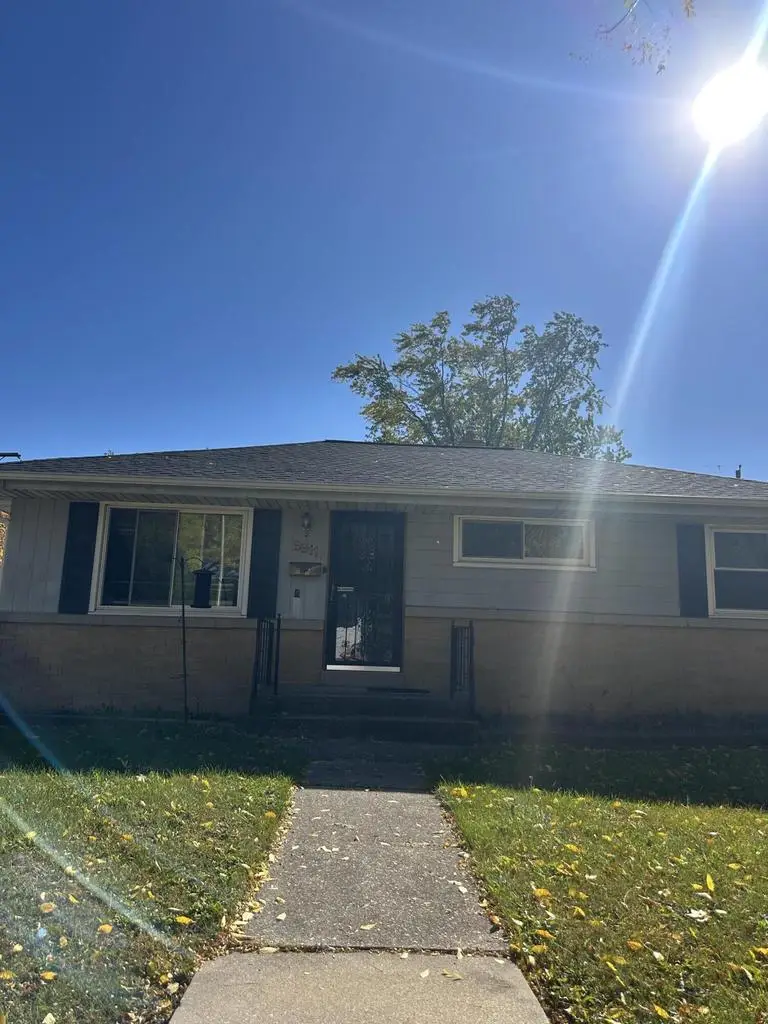 8811 W Bender AVENUE, Milwaukee, WI 53225 - #1