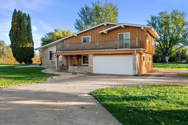 W2939 County Road ROAD #O, Ixonia, WI 53036