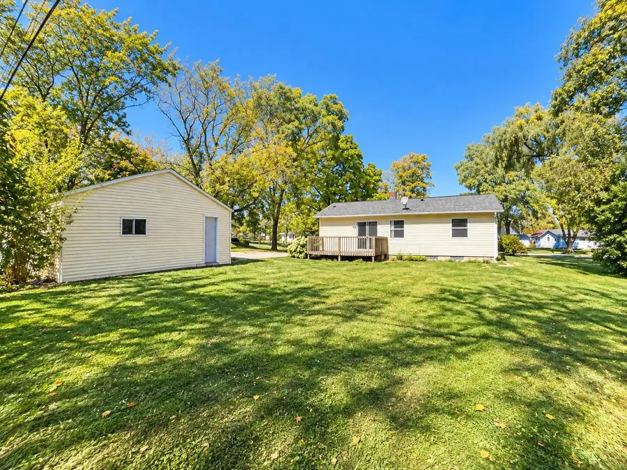 N50W14245 Ridgeway LANE, Menomonee Falls, WI 53051 - #2