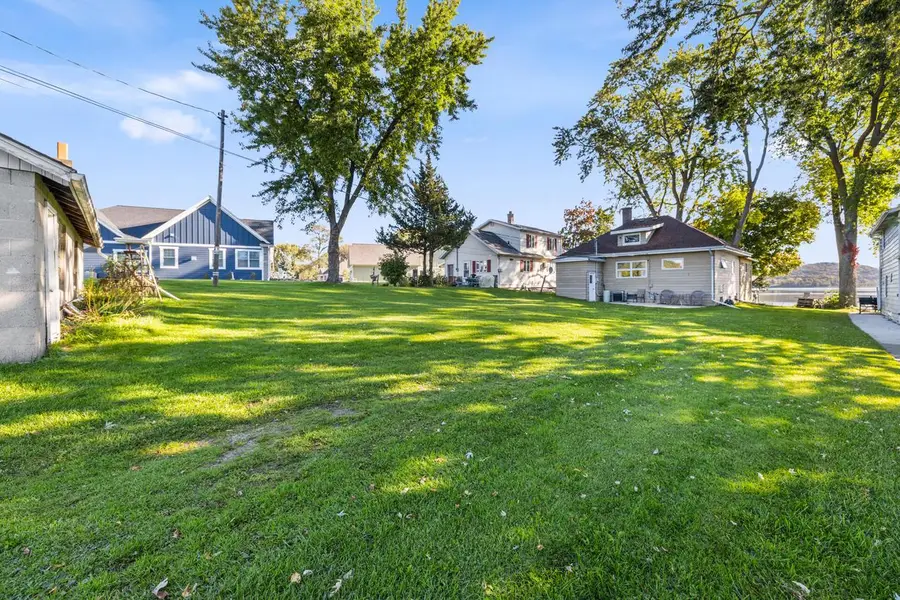 3404 Lake DRIVE, Hartford, WI 53027 - #3