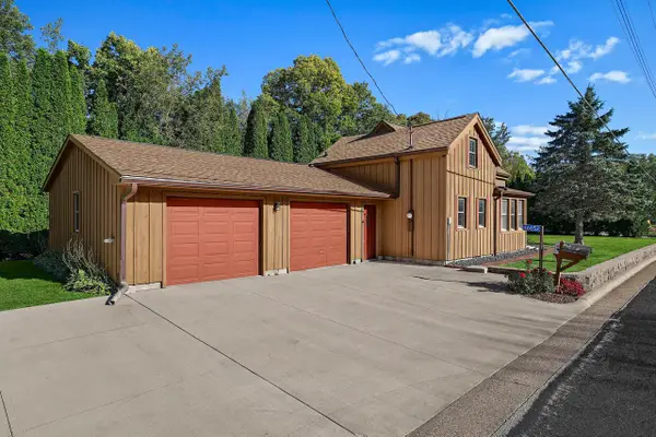 46652 Riverview DRIVE, La Crescent, MN 55947