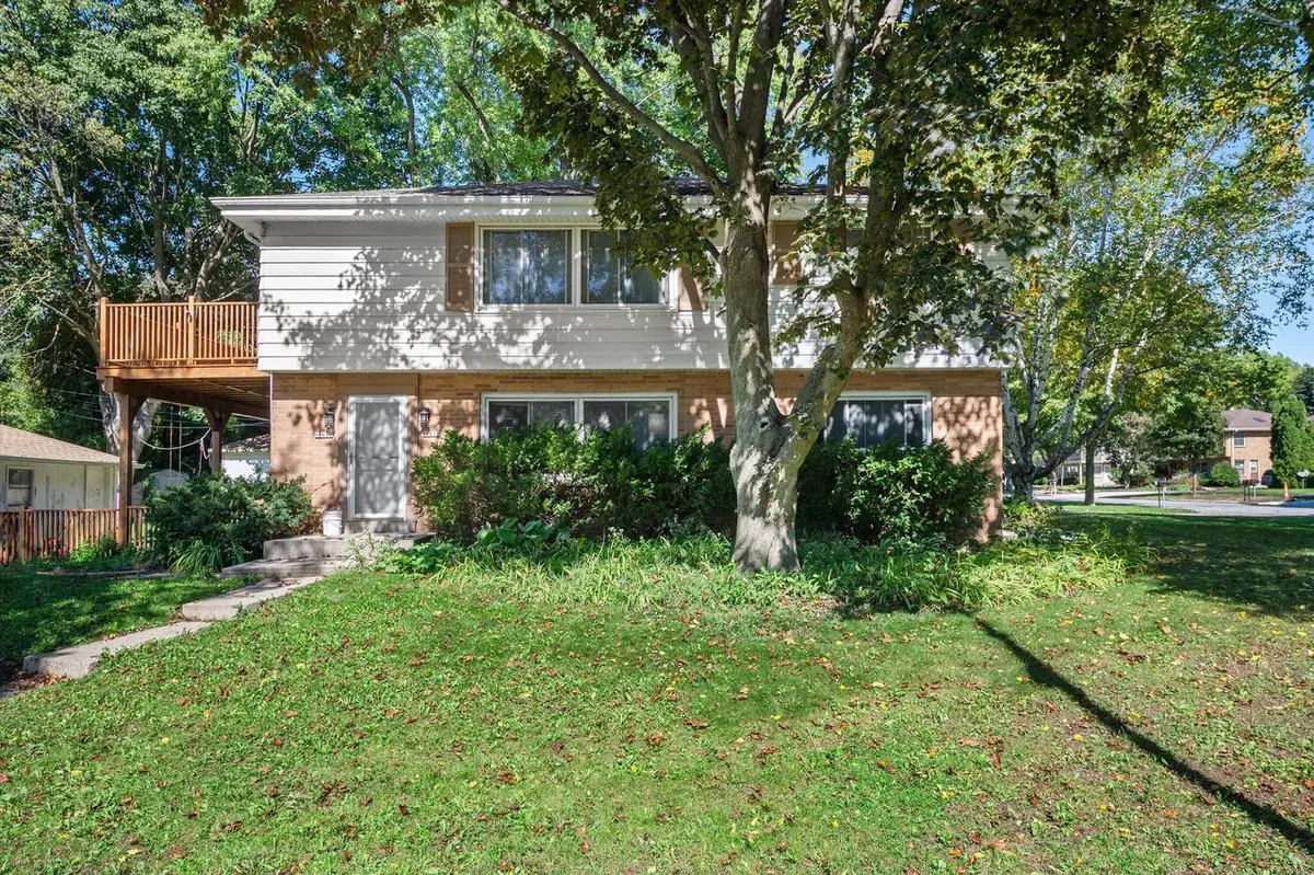 11610 W Elmhurst PARKWAY #11612, Wauwatosa, WI 53226 - #1