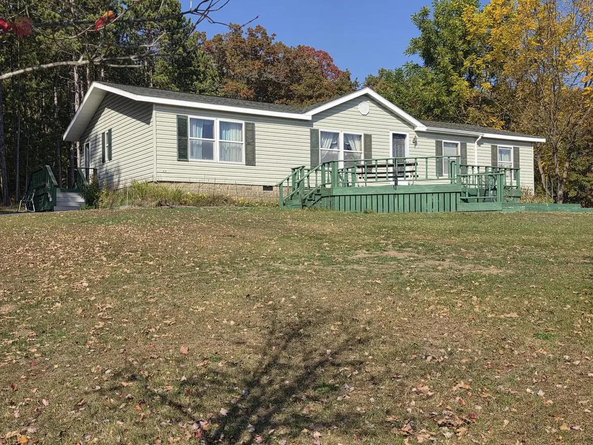 W8620 Glendale ROAD, Wausaukee, WI 54177 - #1
