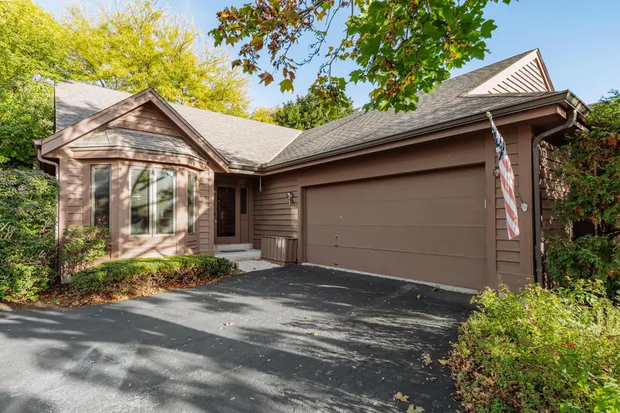 W133N8127 Danell DRIVE, Menomonee Falls, WI 53051 - #2