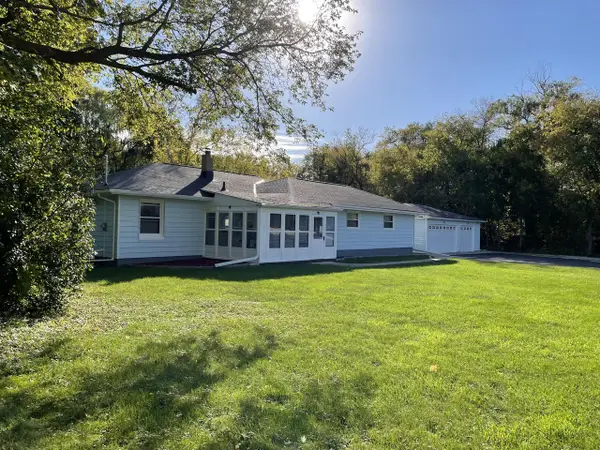 3019 W College AVENUE, Milwaukee, WI 53221