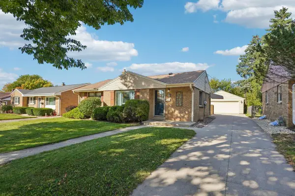 7020 W Bennett AVENUE, Milwaukee, WI 53219