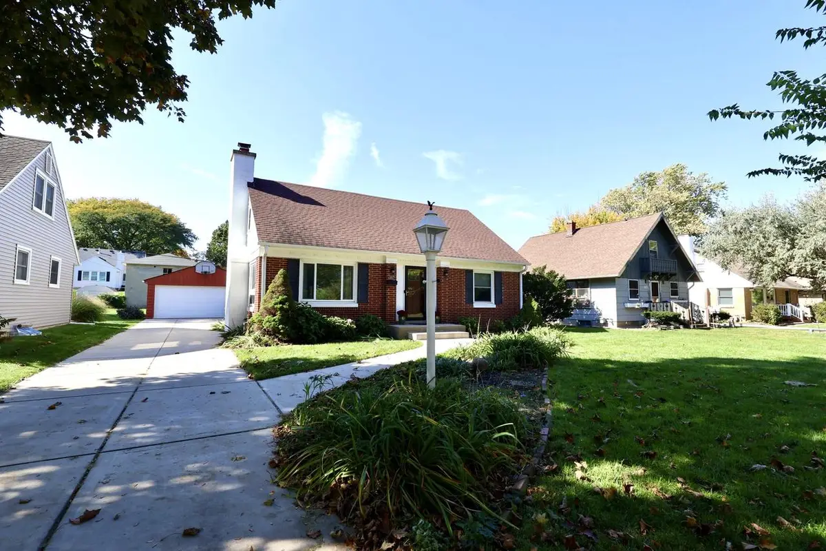605 N 103rd STREET, Wauwatosa, WI 53226 - #1