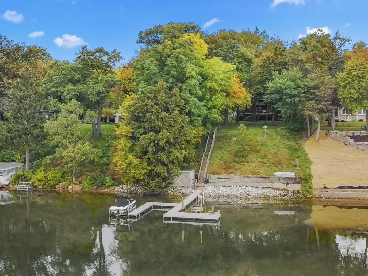 40103 85th STREET, Genoa City, WI 53128 - #1