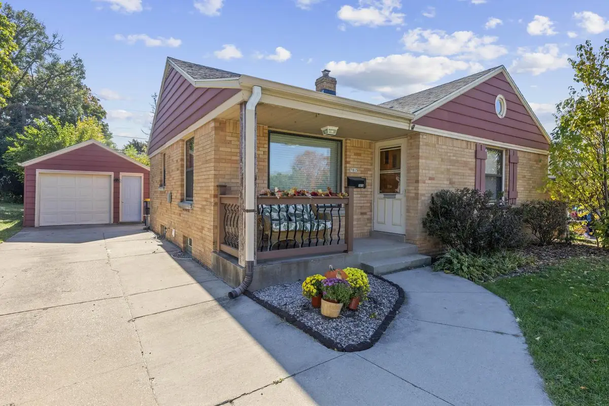 7815 W Beloit ROAD, West Allis, WI 53219 - #1
