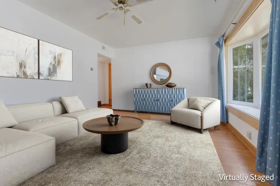 3230 W Ruskin STREET, Milwaukee, WI 53215 - #3