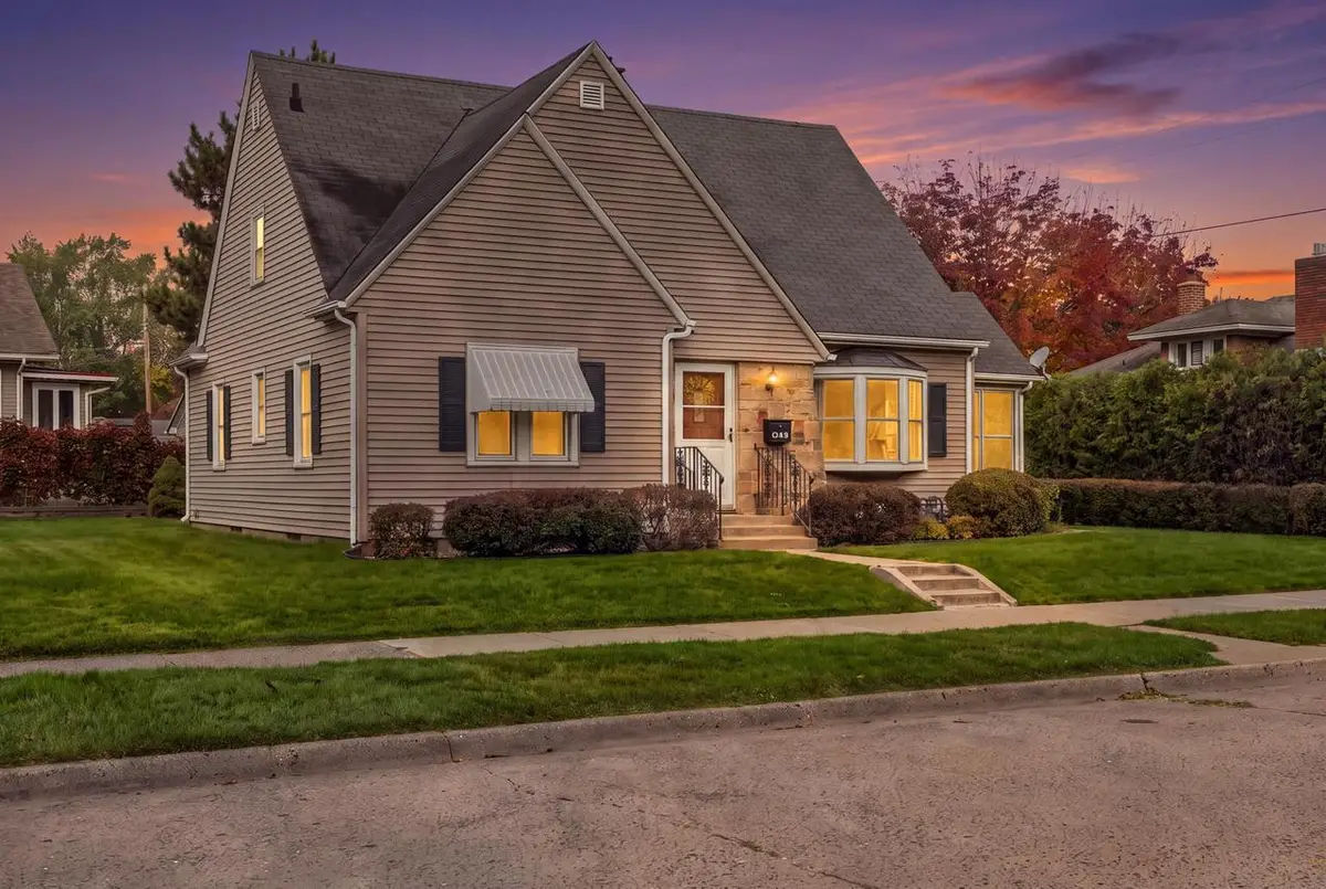 462 21st STREET S, La Crosse, WI 54601 - #1