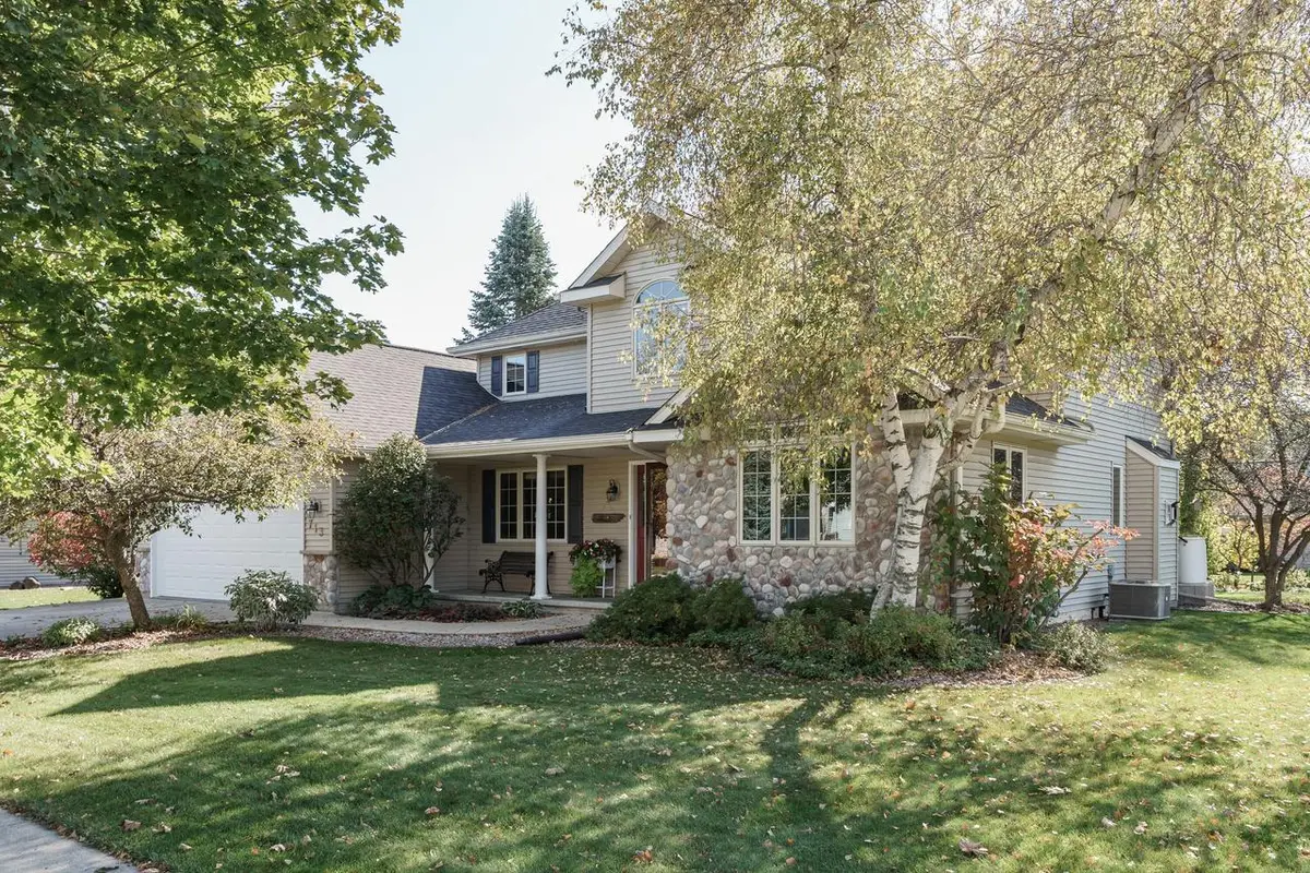 713 Willow Creek PARKWAY, Watertown, WI 53094 - #1