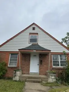 4226 W Hampton AVENUE, Milwaukee, WI 53209 - #1