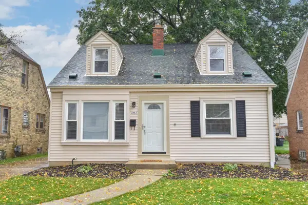 2463 N 85th STREET, Wauwatosa, WI 53226