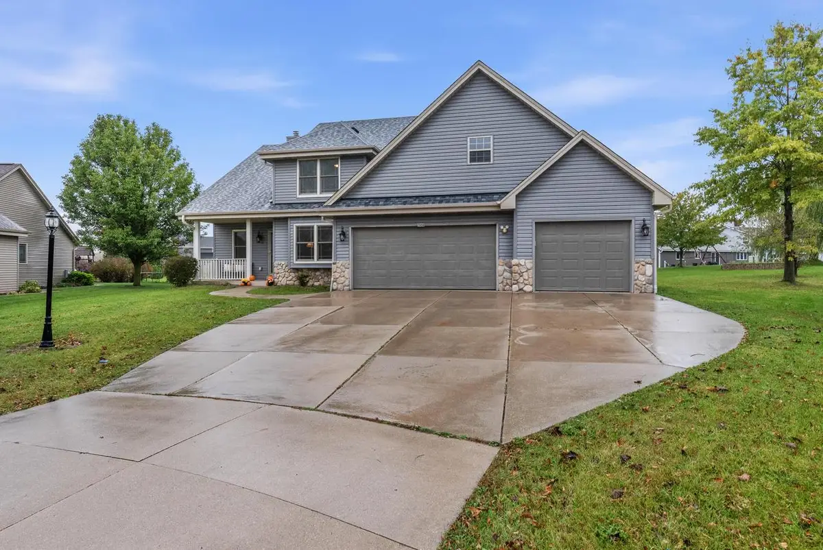 7856 S Victory Creek COURT, Franklin, WI 53132 - #1