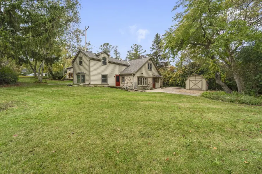 4307 W Grace AVENUE, Mequon, WI 53092 - #2