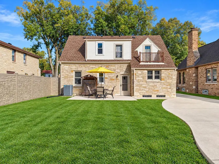 2545 N 83rd STREET, Wauwatosa, WI 53213 - #3