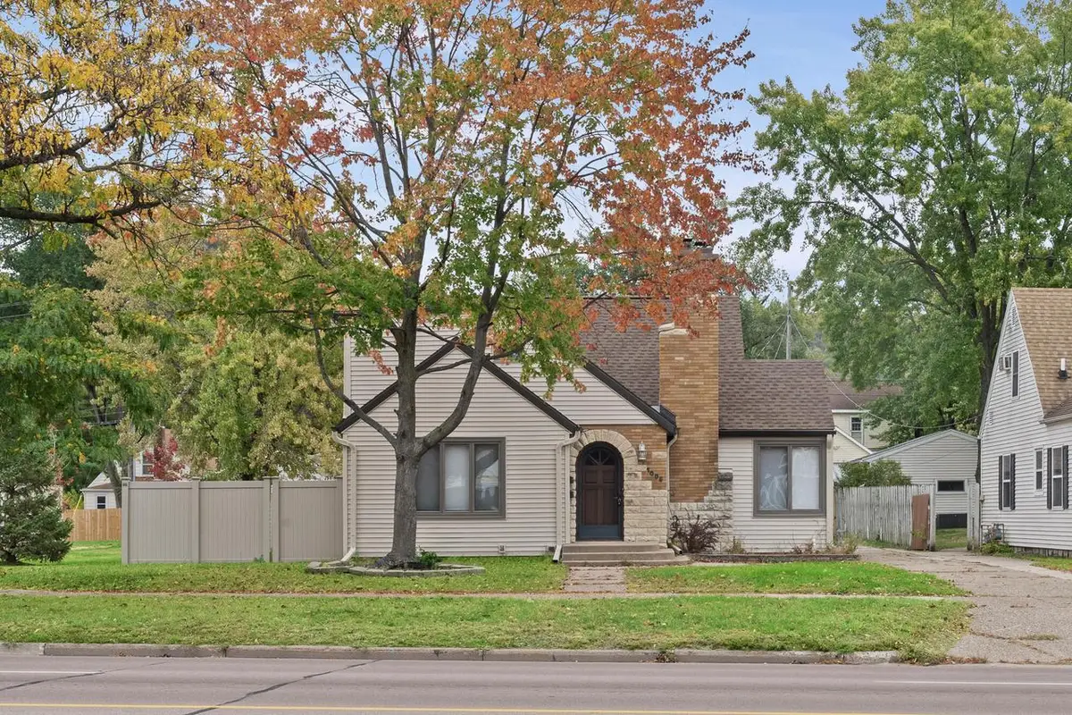 1005 Losey BOULEVARD #1007, La Crosse, WI 54601 - #1