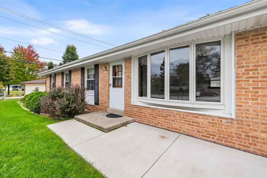 215 W Beutel ROAD, Port Washington, WI 53074 - #2