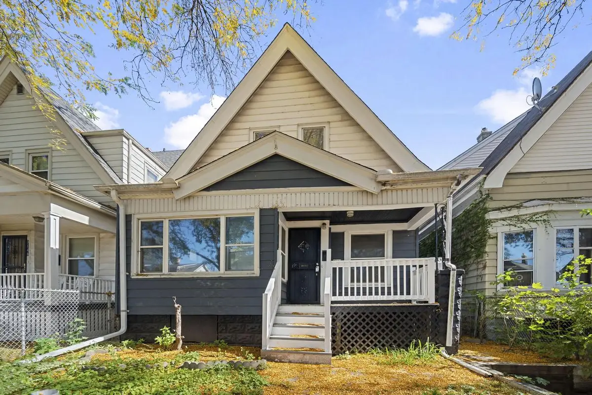3144 N 26th STREET, Milwaukee, WI 53206 - #1