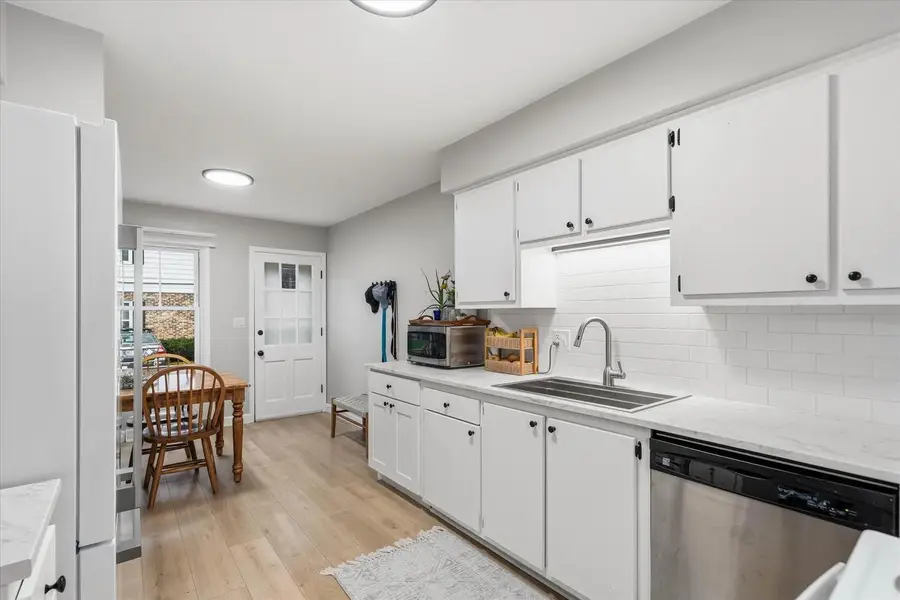 969 N 123rd STREET, Wauwatosa, WI 53226 - #2