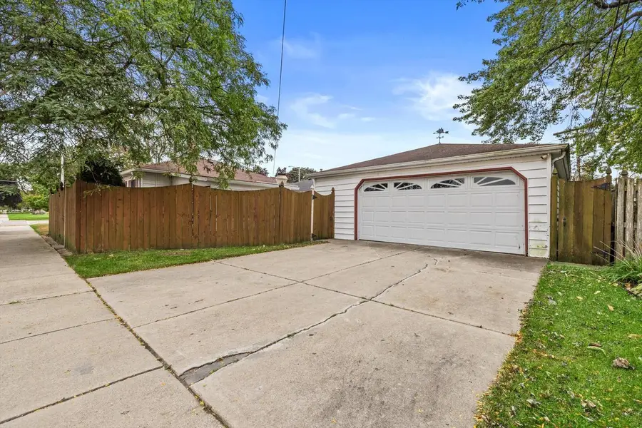 3202 22nd AVENUE, Kenosha, WI 53140 - #2