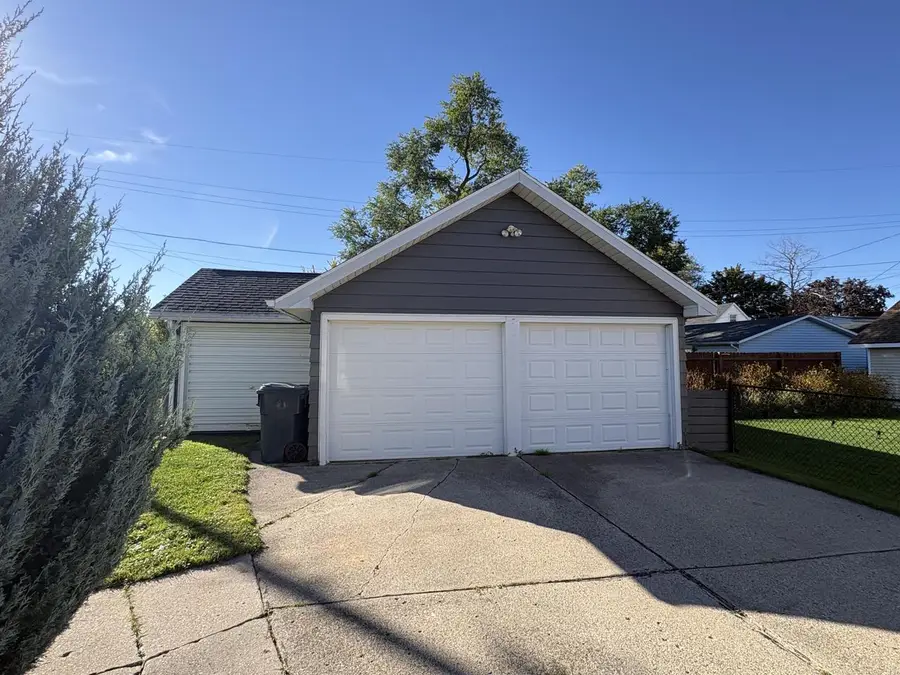 462 E 2nd STREET, Fond Du Lac, WI 54935 - #2