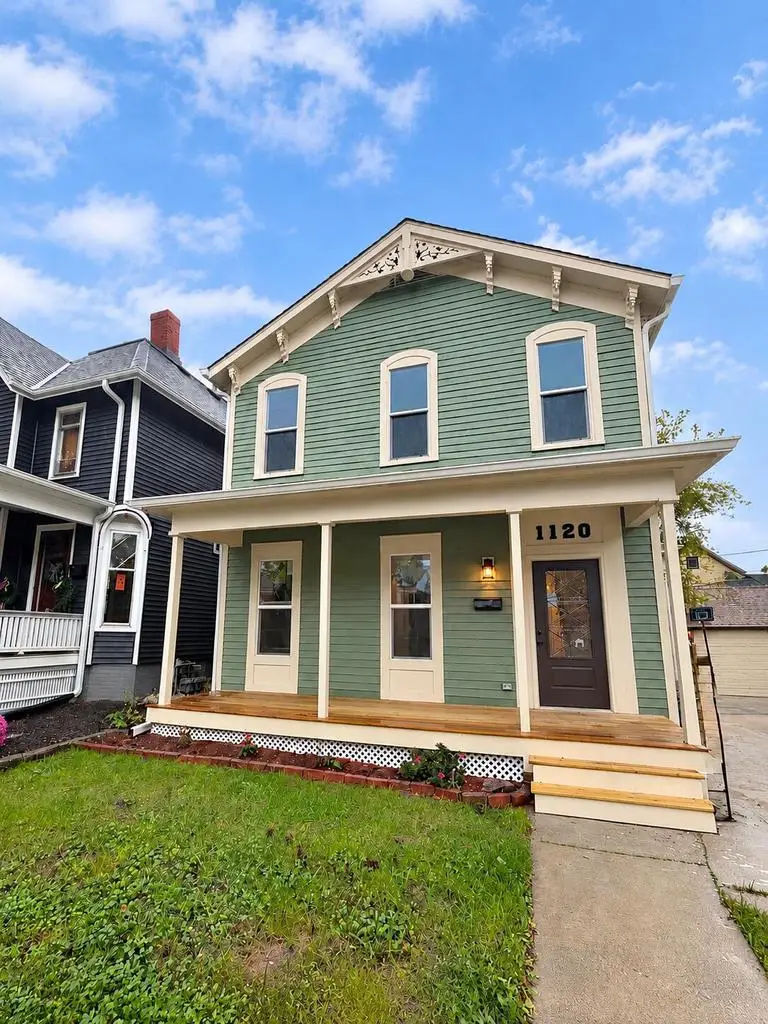1120 College AVENUE, Racine, WI 53403 - #1