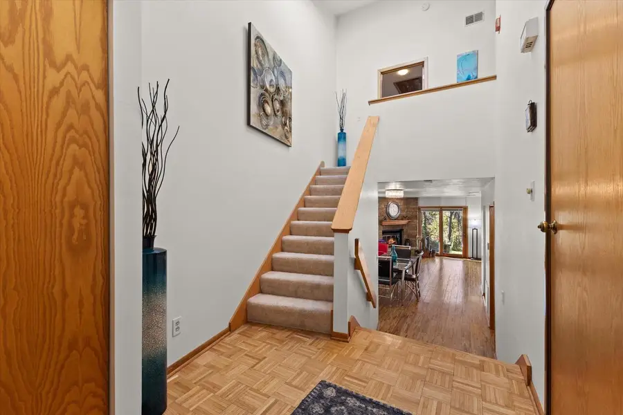 N89W16323 Main STREET #B5, Menomonee Falls, WI 53051 - #2