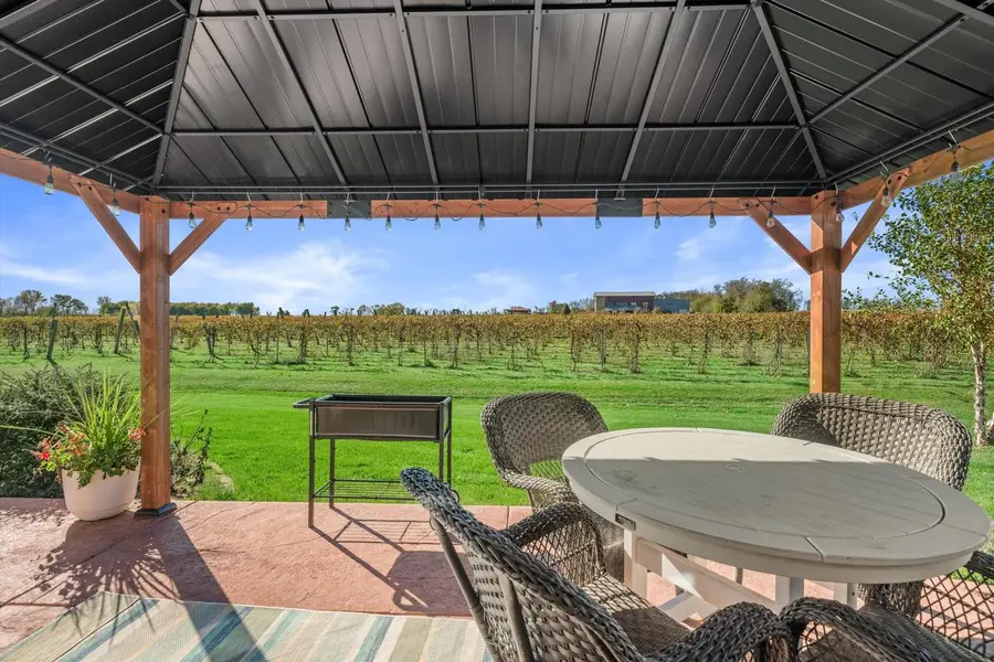 809 Winery WAY, Cambridge, WI 53523 - #2