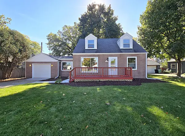 N85W17007 Lee PLACE, Menomonee Falls, WI 53051
